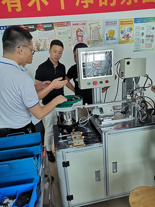 全自動點膠機生產客戶