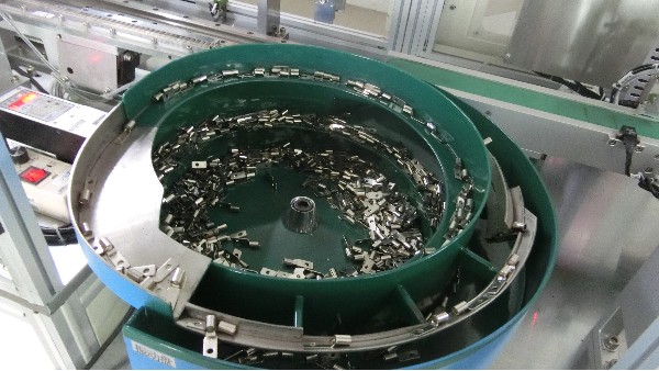 什么是自動點膠機