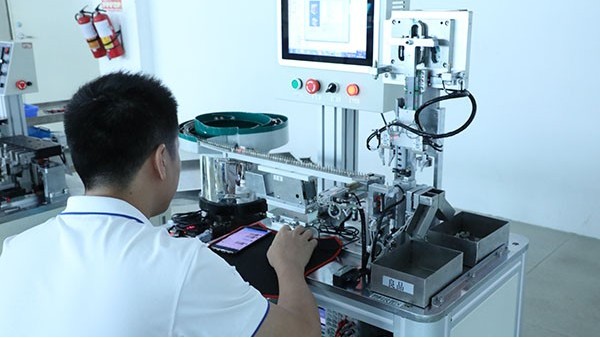 點(diǎn)膠機(jī)多少錢一臺